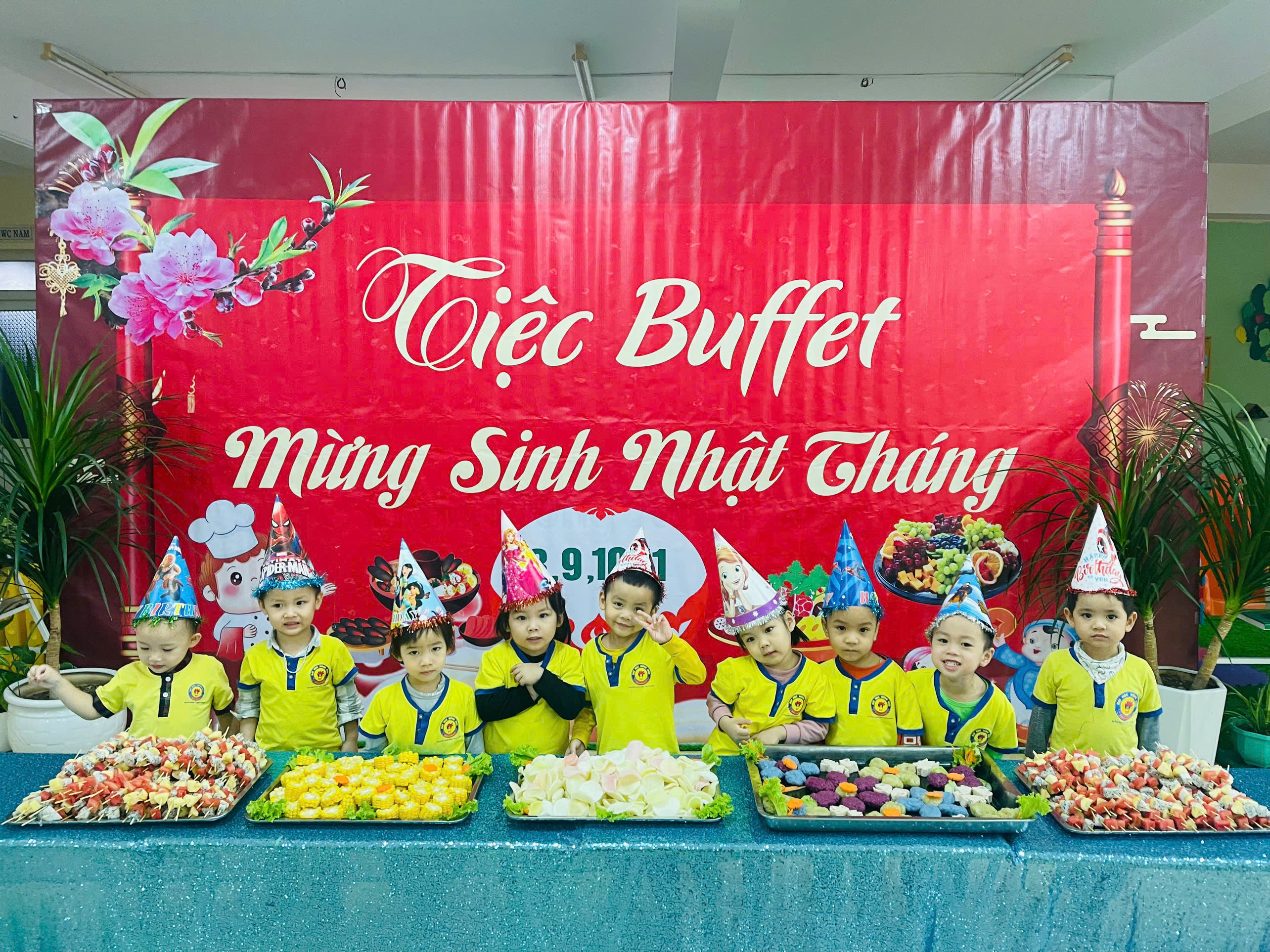 🌷🌷🌷TIỆC BUFFET CHÚC MỪNG SINH NHẬT CÁC BÉ THÁNG 8,9,10,11 VÀ CHÀO MỪNG NGÀY 20/11 🌷🌷🌷